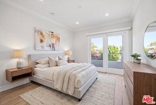 1838 Westholme Ave #203 - Photo 3 of 8
