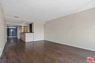 1830 Westholme Ave #101 - Photo 6 of 8