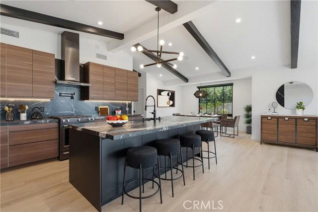 2200 Mantis Ave - Photo 4 of 8