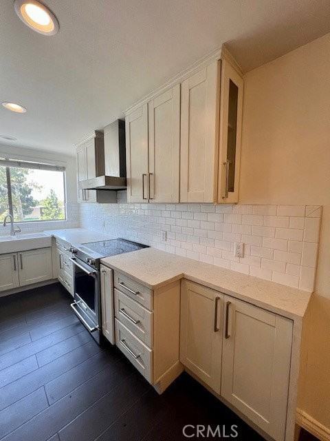 7210 Raintree Cir #210 - Photo 3 of 8