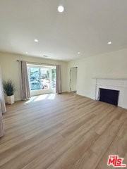 1165 Stanford St #1 - Photo 5 of 8