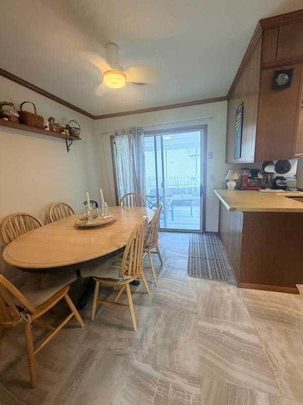 7187 Sunset Dr - Photo 4 of 16
