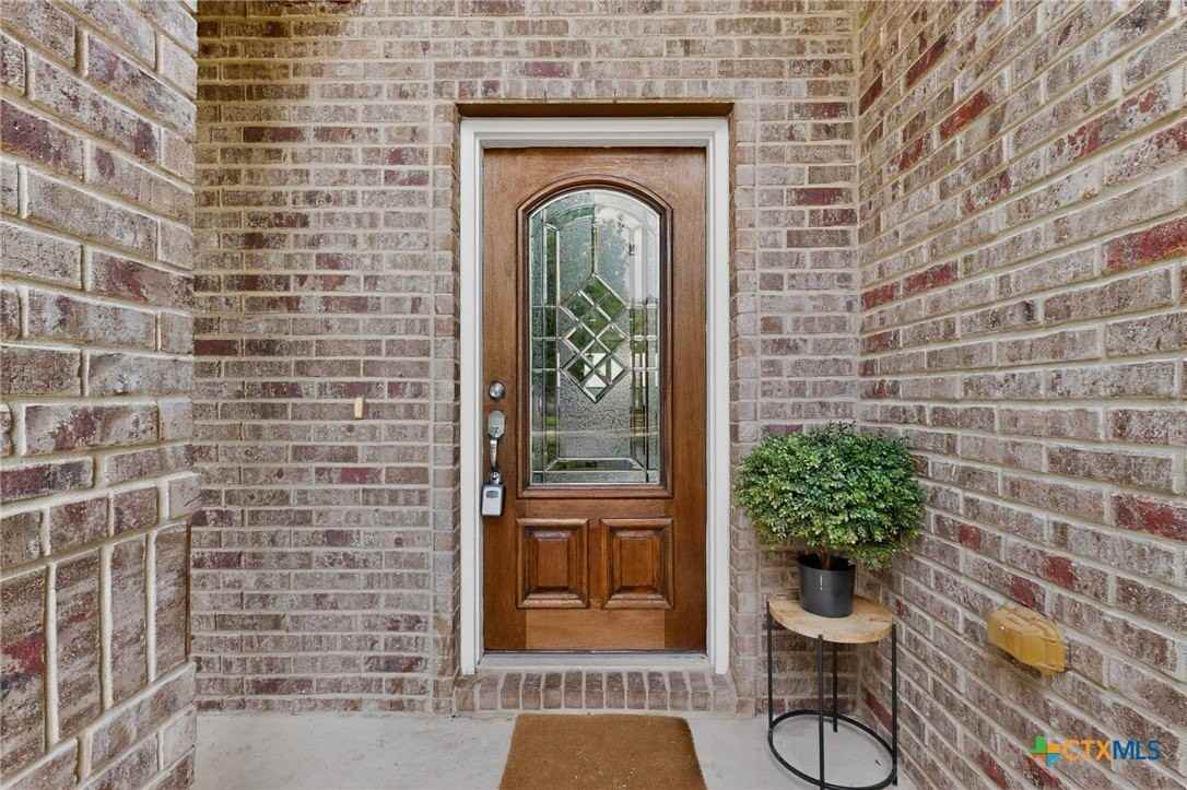 429 Sheepshank Dr - Photo 3 of 39