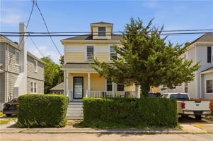 featured image of 191 3rd St