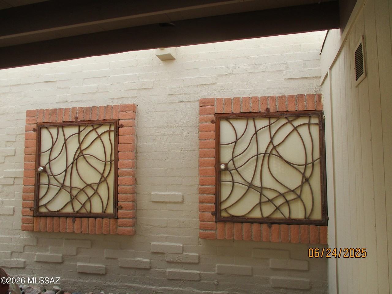 8134 E Daniella Cir - Photo 4 of 28