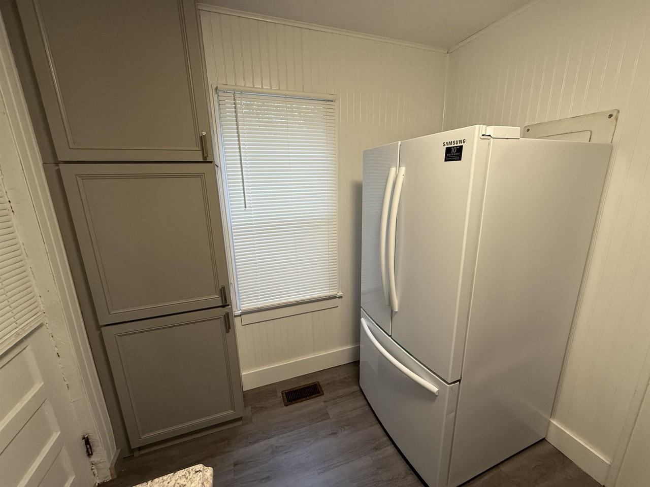 1132 Cherry Laurel St - Photo 5 of 9