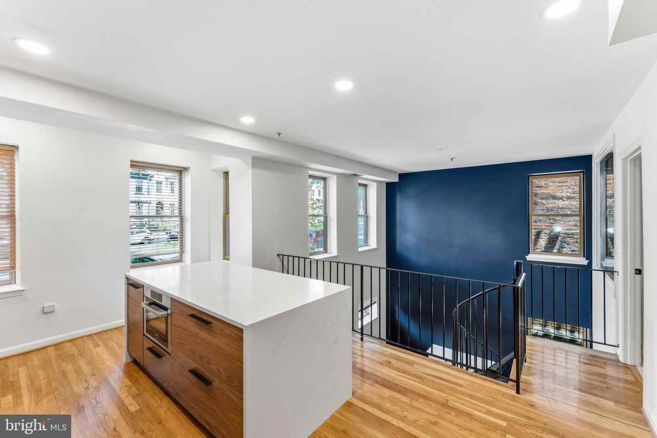 70 Rhode Island Ave Nw #204 - Photo 6 of 34