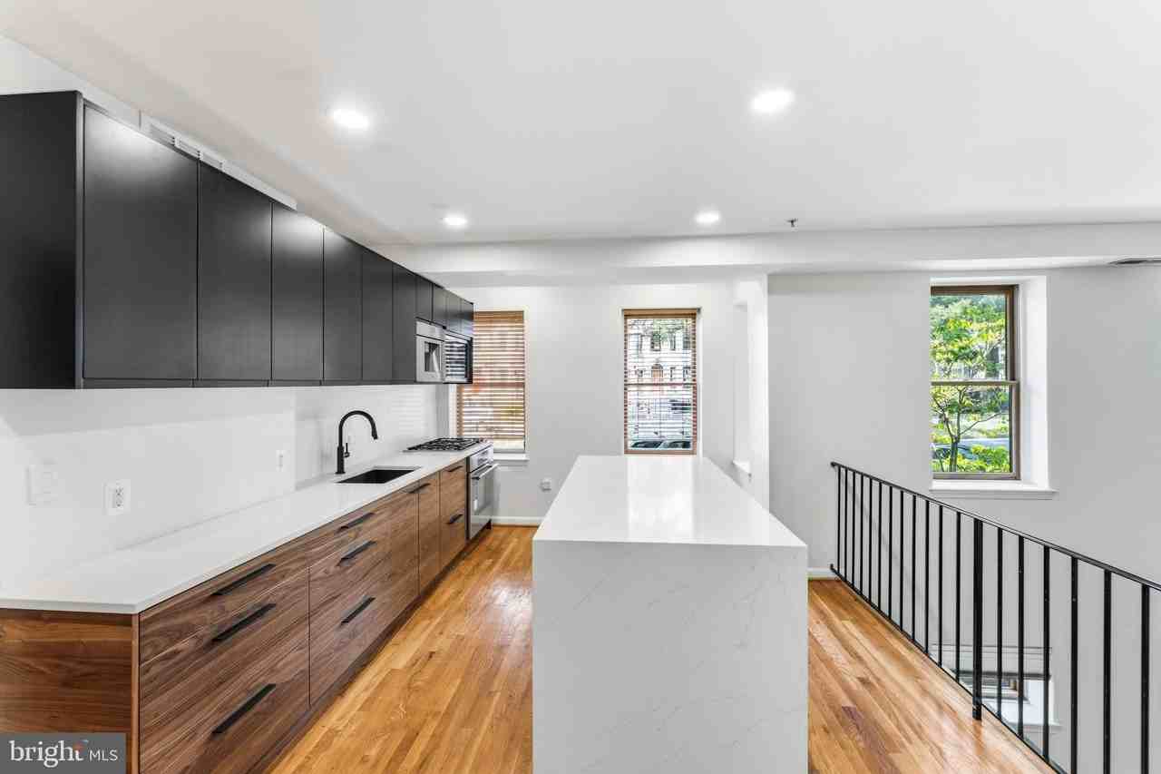 70 Rhode Island Ave Nw #204 - Photo 7 of 34