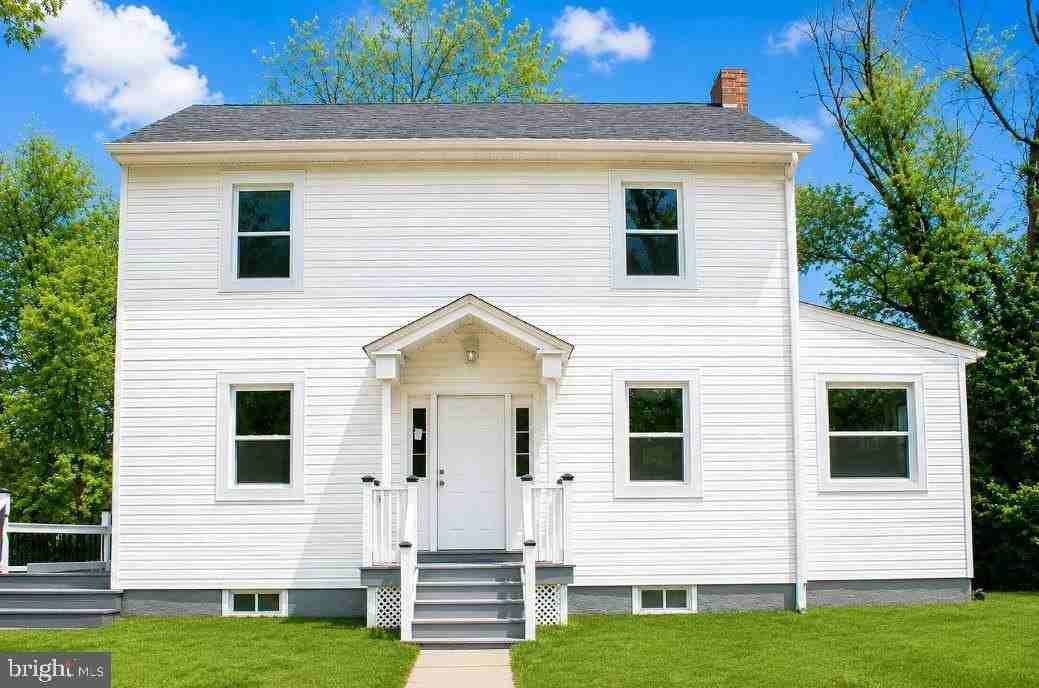 5501 Craig Ave - Photo 2 of 43