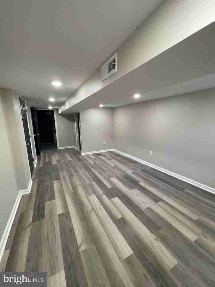332 Endsleigh Ave - Photo 7 of 11