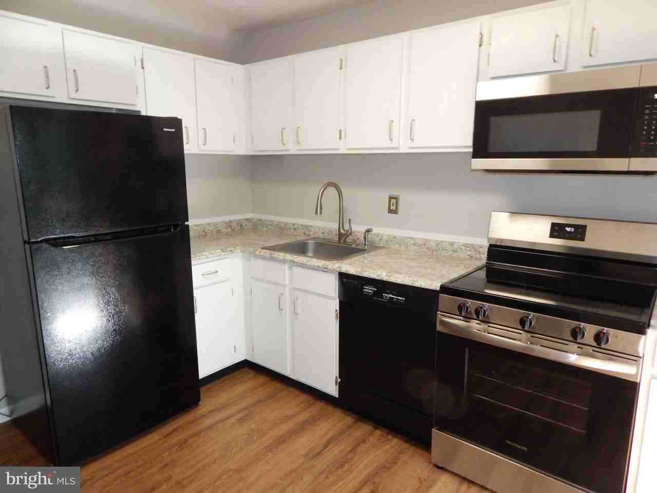 17 Juliet Ln #303 - Photo 7 of 27