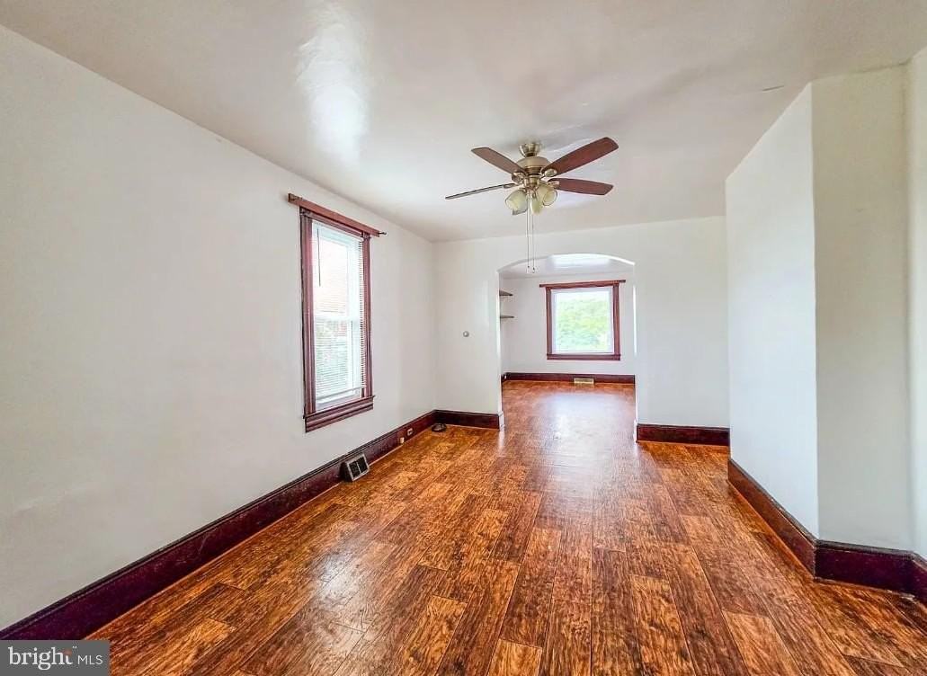 8 N Virginia Ave - Photo 6 of 26