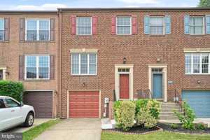 featured image of 7121 Bradshaw Ct E