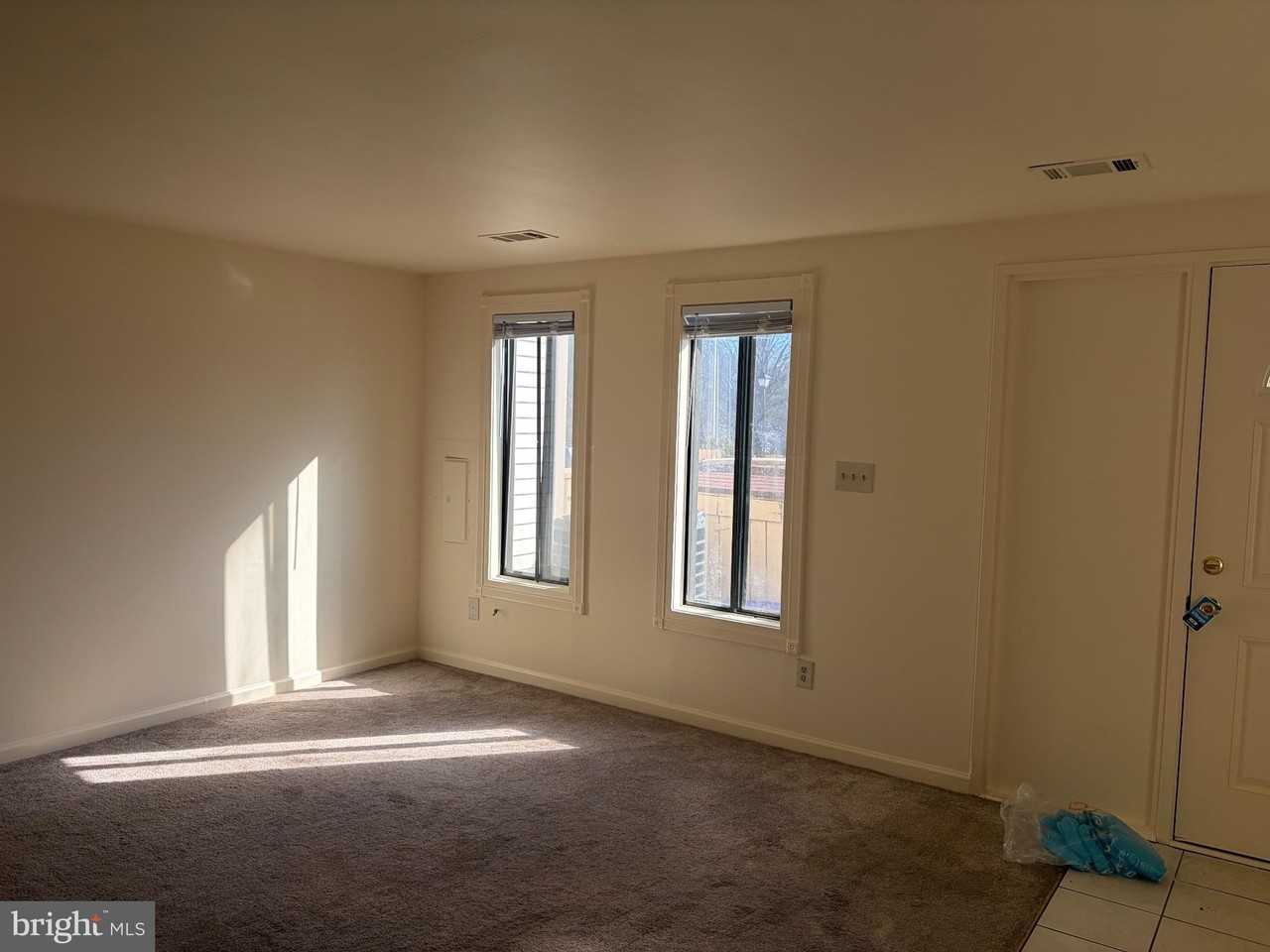 9709 Docena Dr - Photo 3 of 14