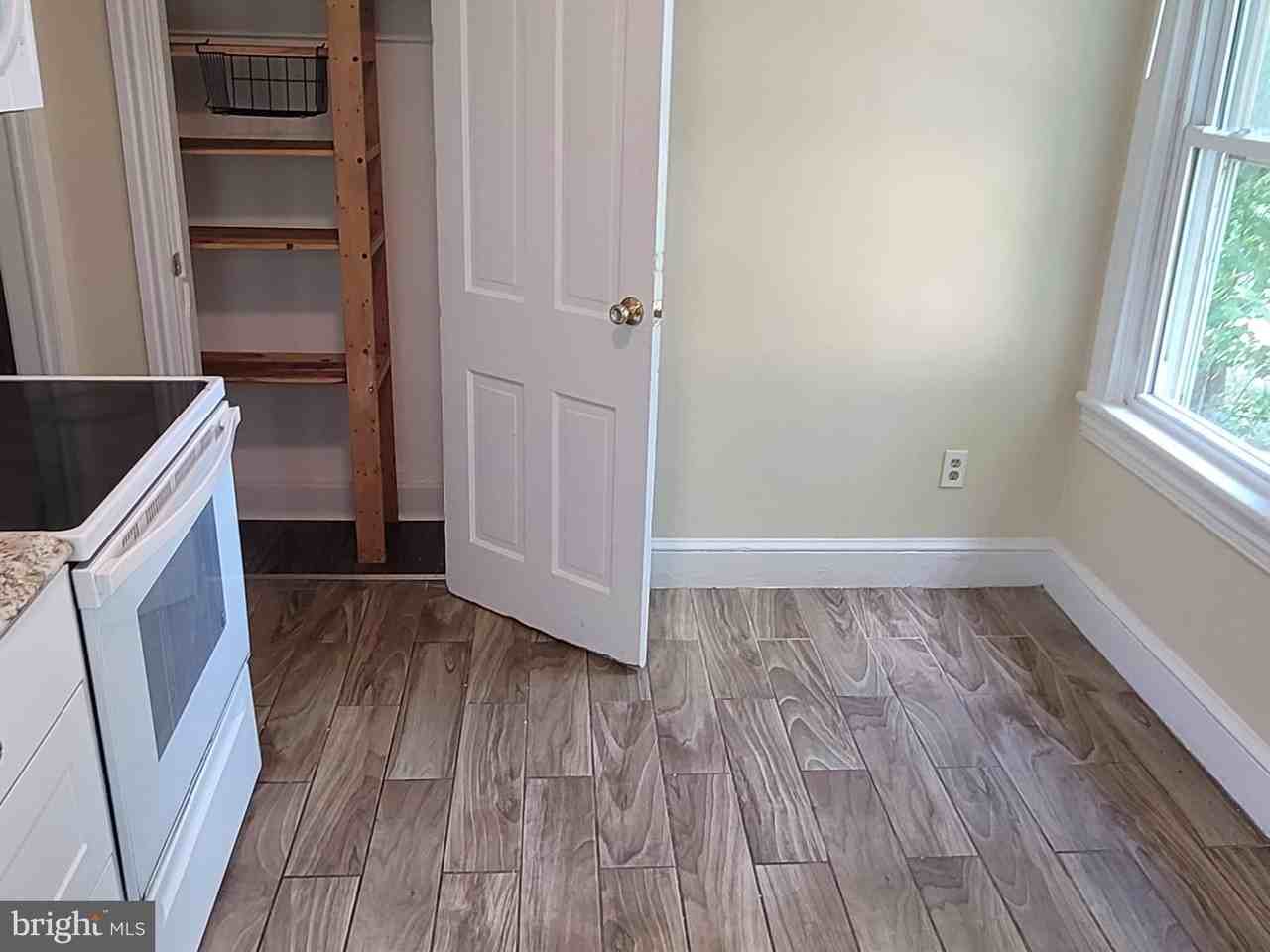 67 Madison Ave #FL2 - Photo 4 of 12