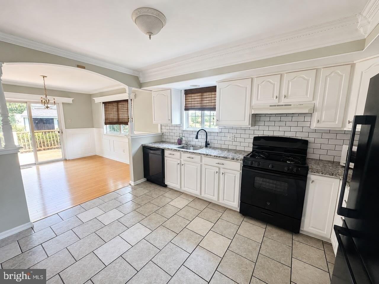 19 Patriot Ct - Photo 4 of 10
