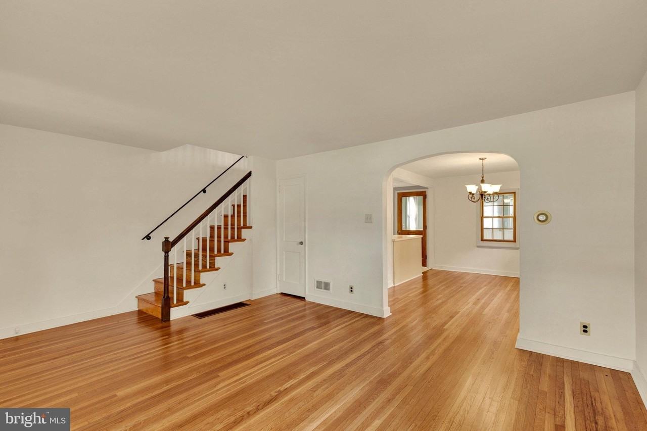 729 Skyline Dr - Photo 6 of 27