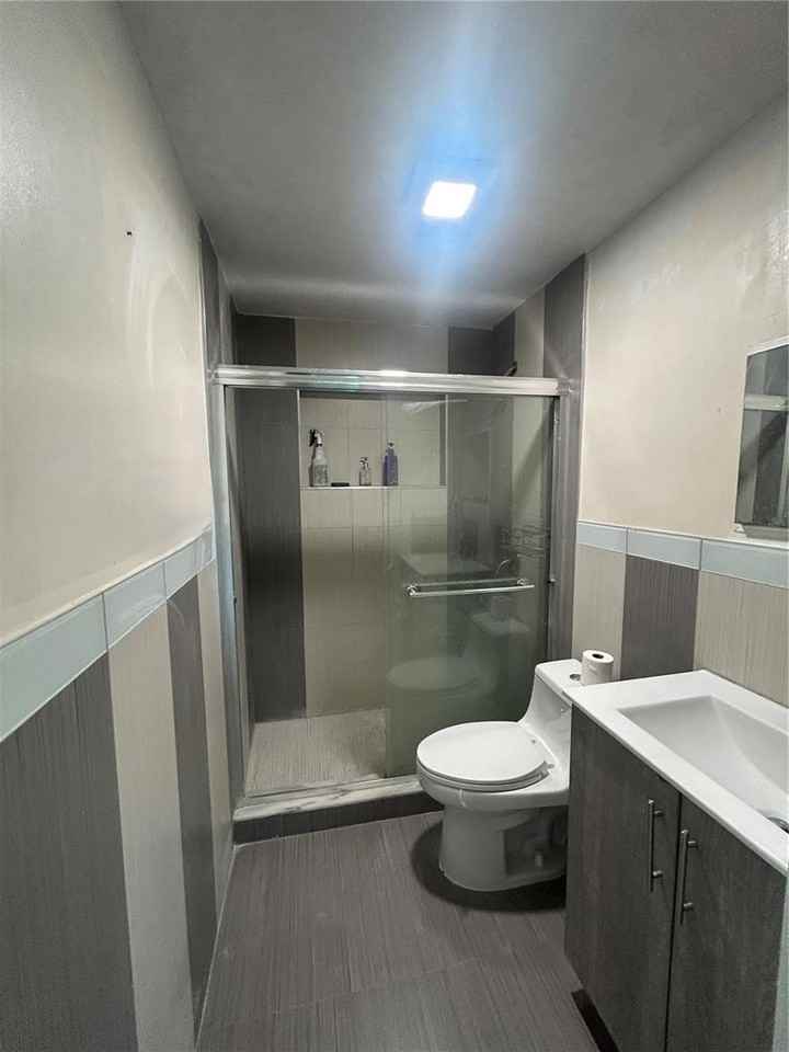 7531 Shalimar St - Photo 6 of 8