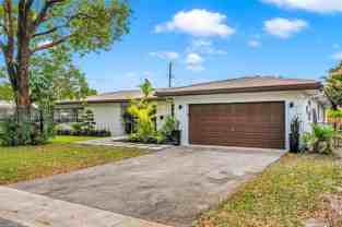 1111 Nw 70th Ter - Photo 1 of 1