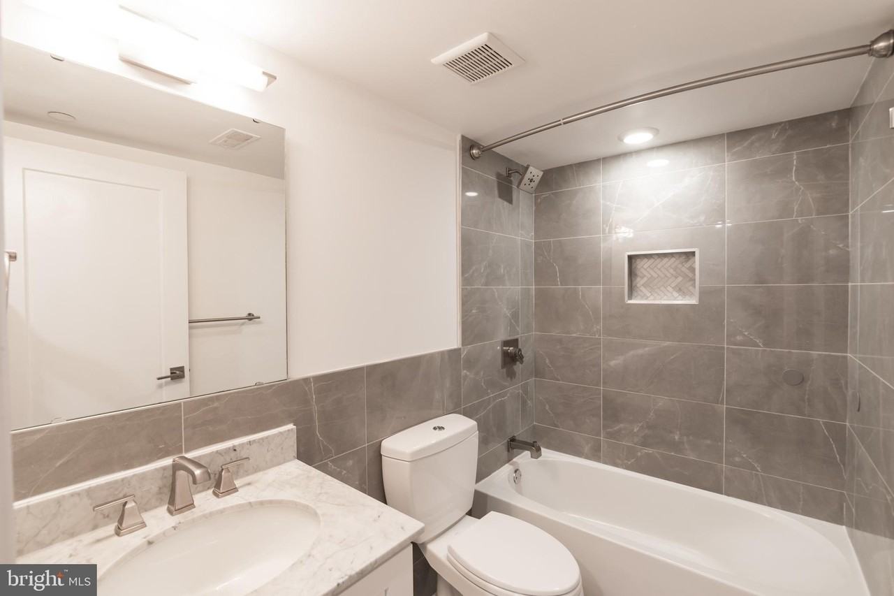 749 N 20th St #1 - Photo 7 of 19