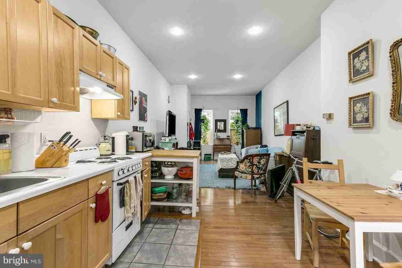 802 S 4th St #1 - Photo 5 of 15