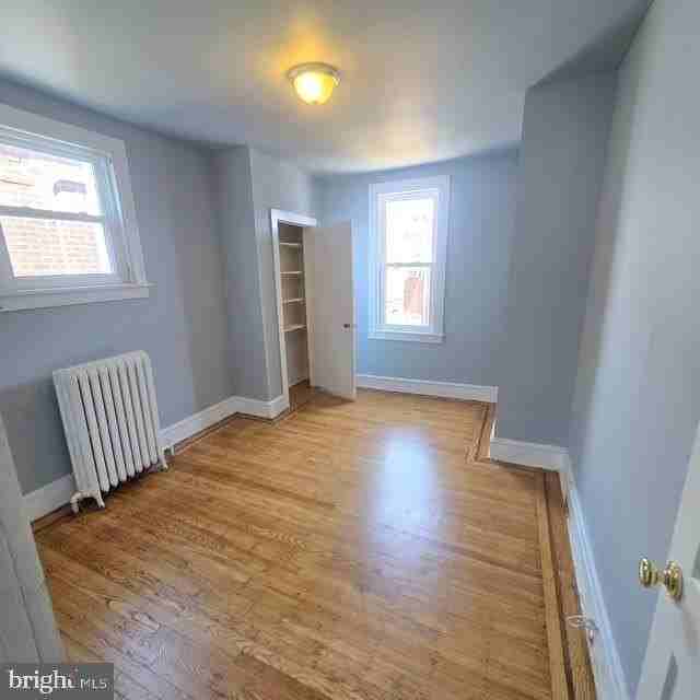 889 Marcella St - Photo 5 of 8