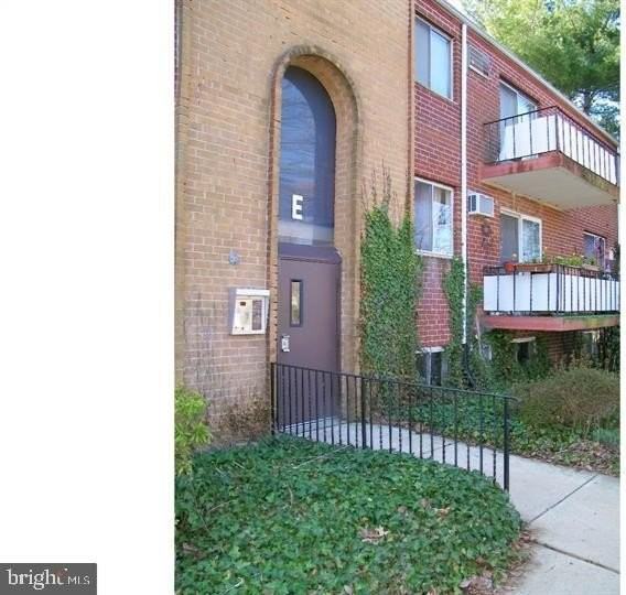11030 Byberry Rd #E2 - Photo 2 of 17
