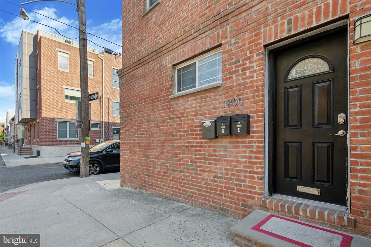 1800 Titan St #2 - Photo 3 of 16