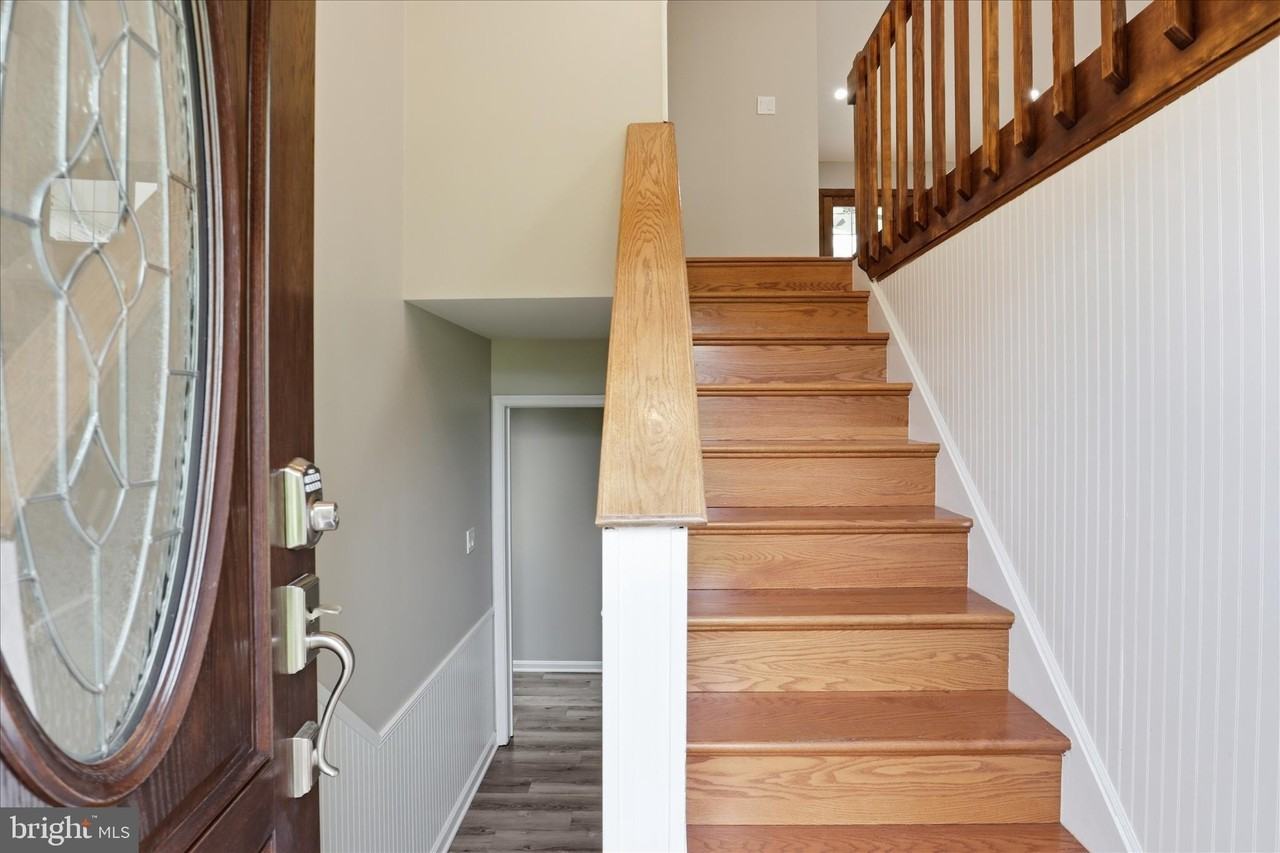 7264 Twilight Ct - Photo 2 of 49