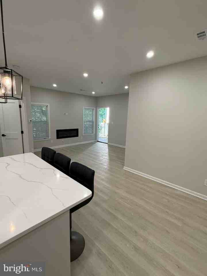 1716 Lake Shore Crest Dr #22 - Photo 3 of 12