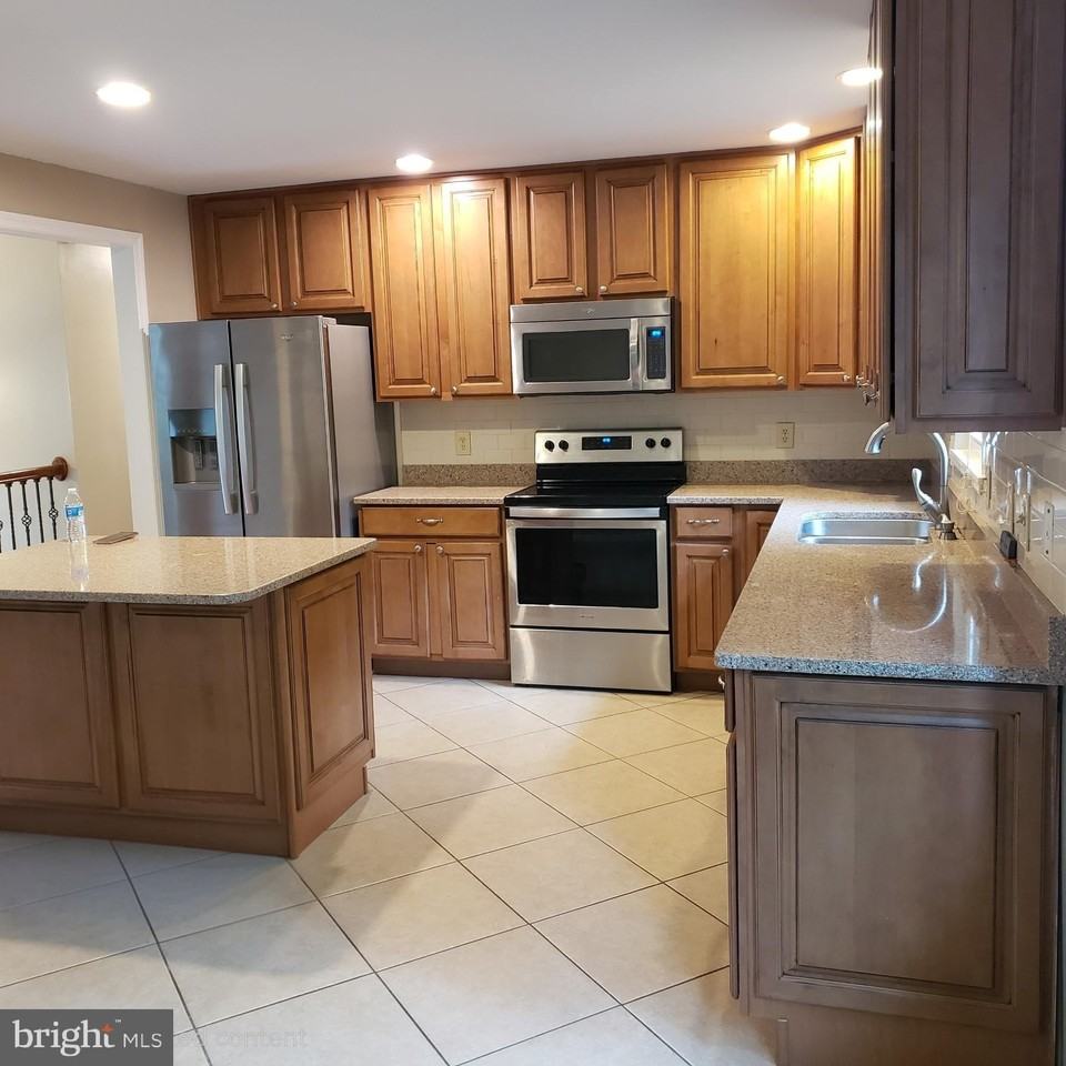 11783 Cotton Mill Dr - Photo 3 of 20