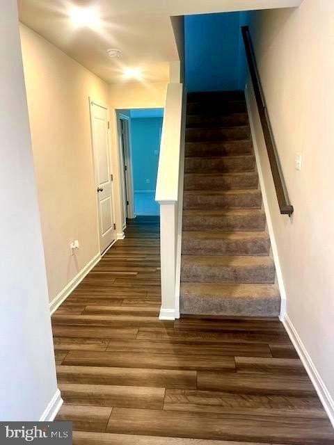 98 Extrovert Dr - Photo 5 of 31