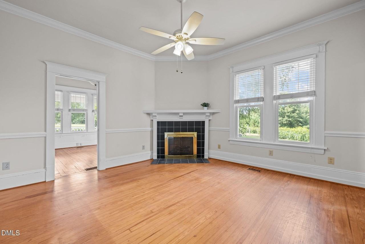 504 Parks Village Rd - Photo 4 of 50