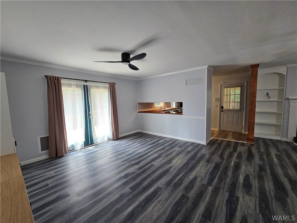 2212 Woodland Ter - Photo 4 of 24