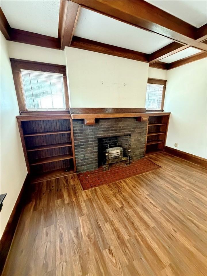 333 Laurel Blvd - Photo 7 of 31