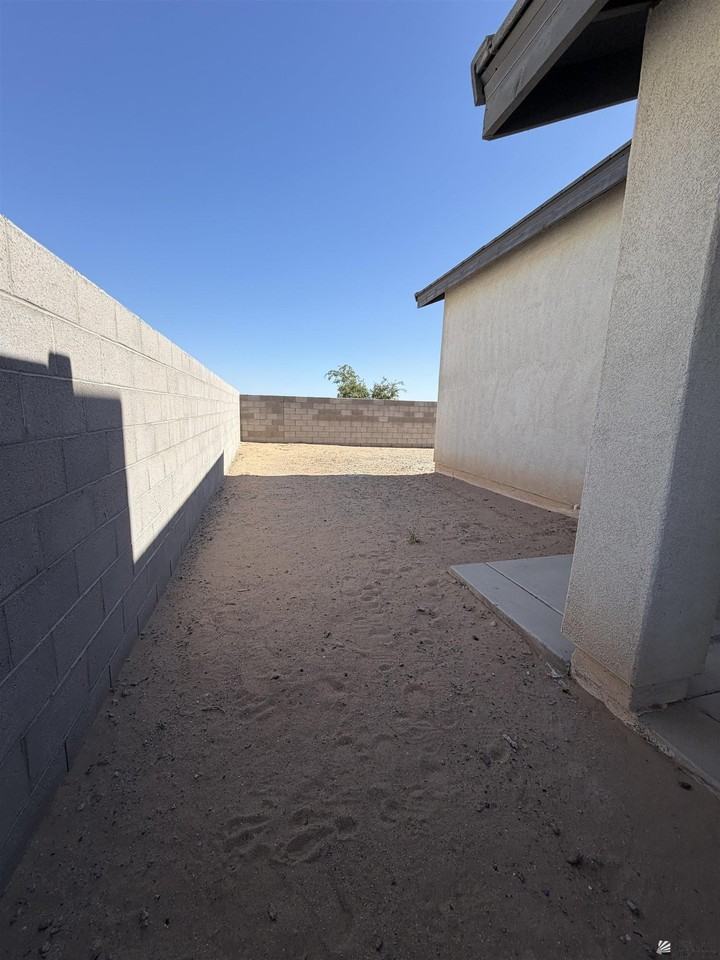 4792 E UDALL LN - Photo 5 of 18