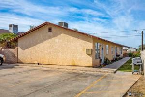 featured image of 2114 S Walnut Ave #2
