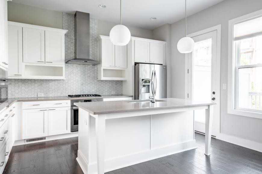 1388 La France St Ne - Photo 3 of 10