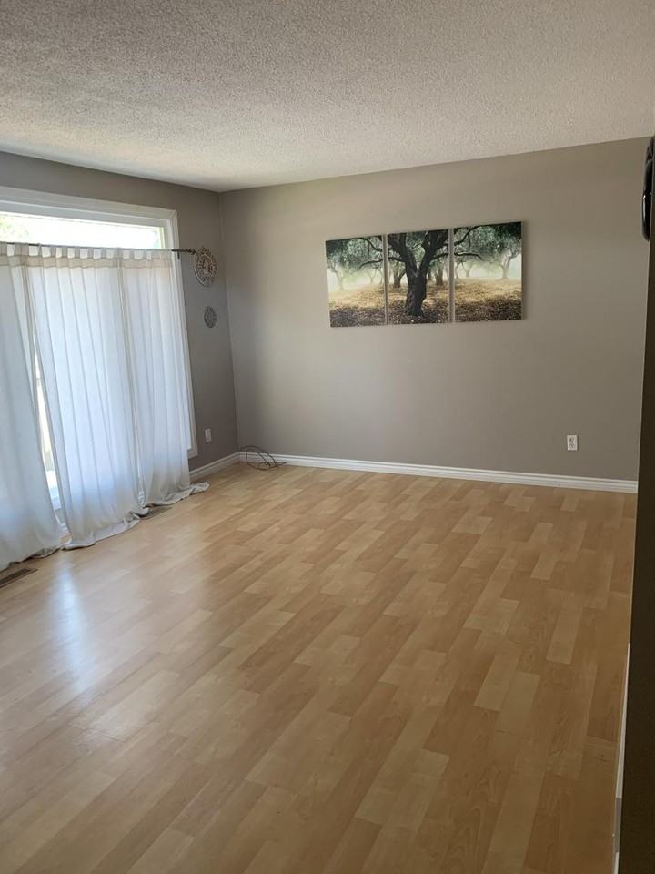 74 Trudelle Cres - Photo 2 of 10