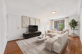 150 Greenway Ter - Photo 1 of 1