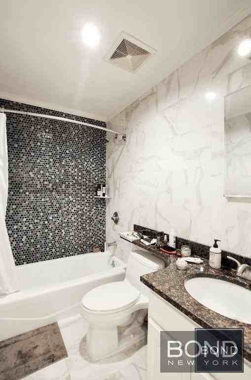 175 Orchard St - Photo 7 of 7
