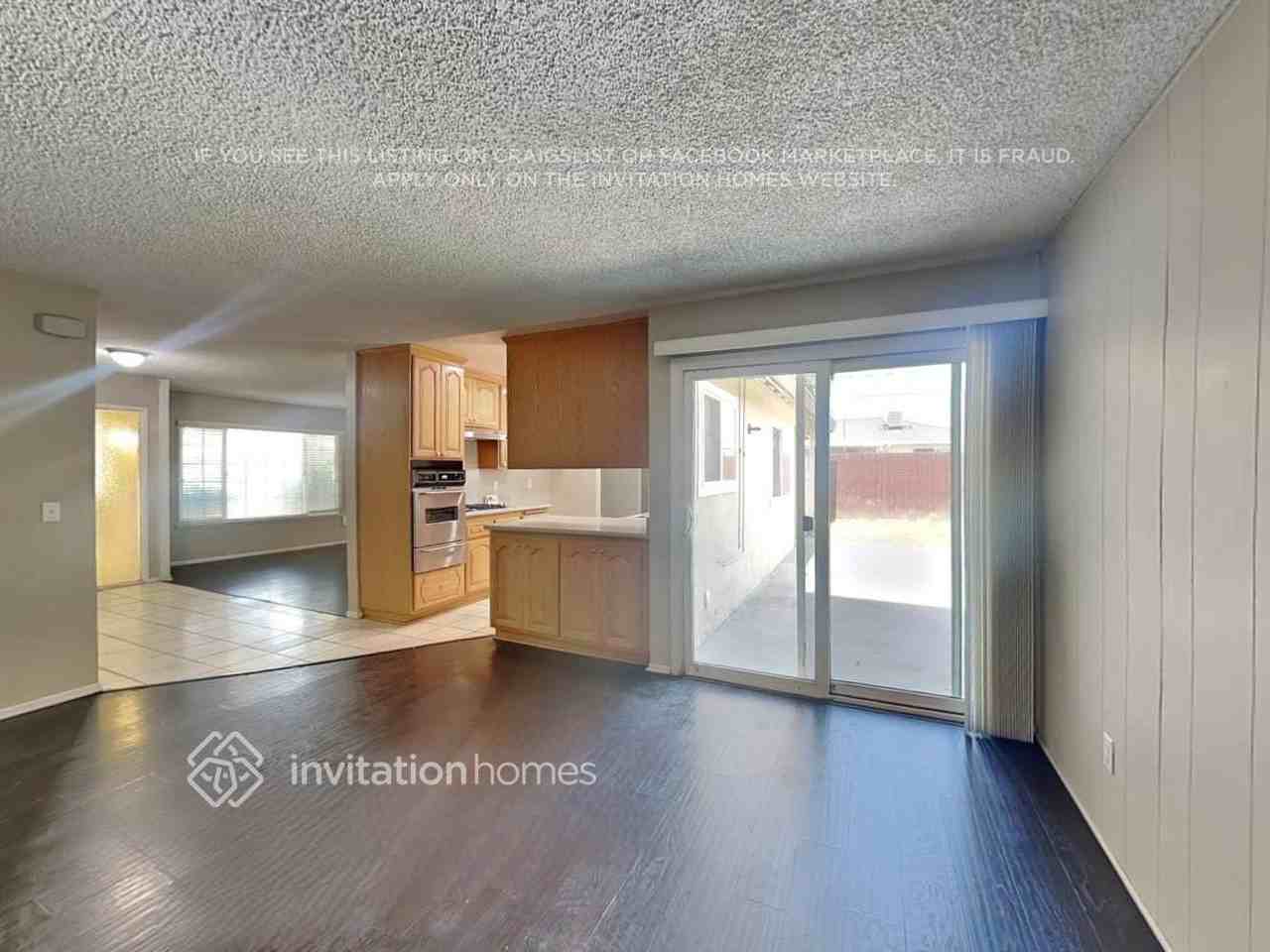 27331 Fisher St - Photo 5 of 20