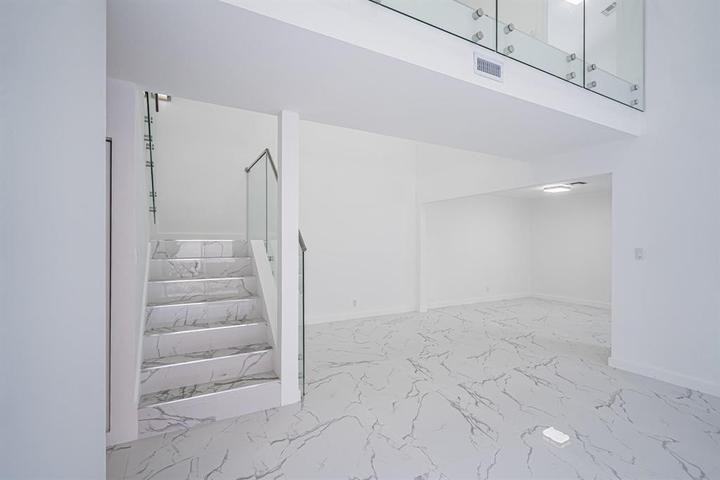 5536 Eton Court - Photo 5 of 8