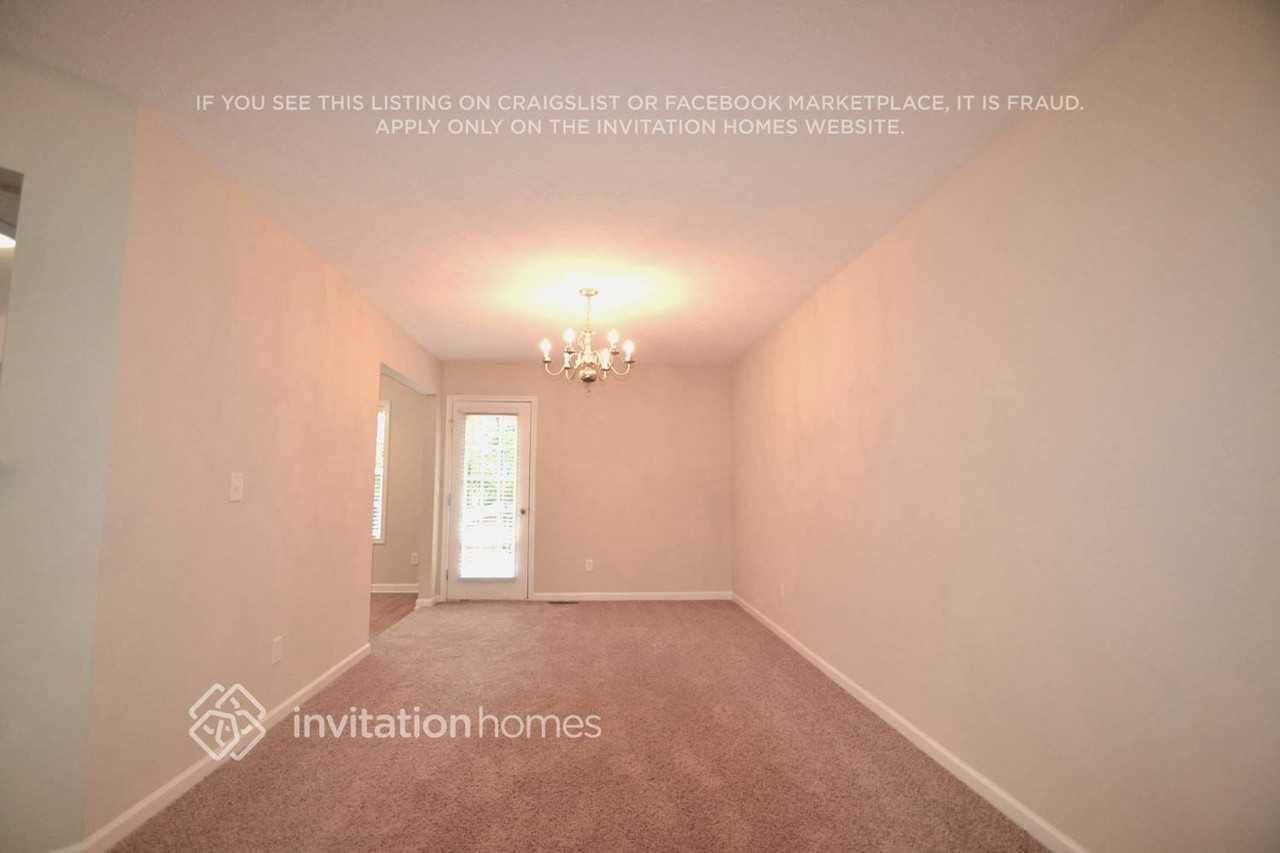 7540 Mountain Breeze - Photo 3 of 13