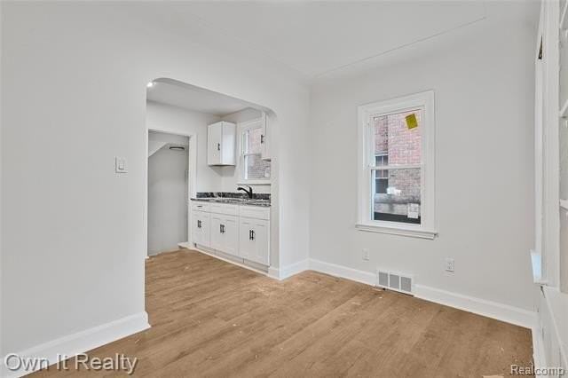 19207 Saint Marys St - Photo 3 of 20