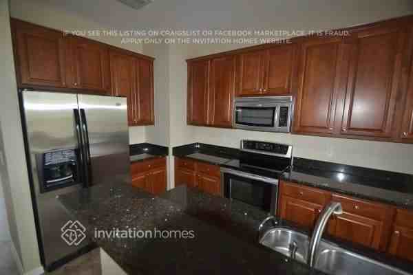 253 E Bay Cedar Cir - Photo 4 of 8