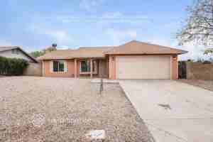 featured image of 2551 E Diamond Cir