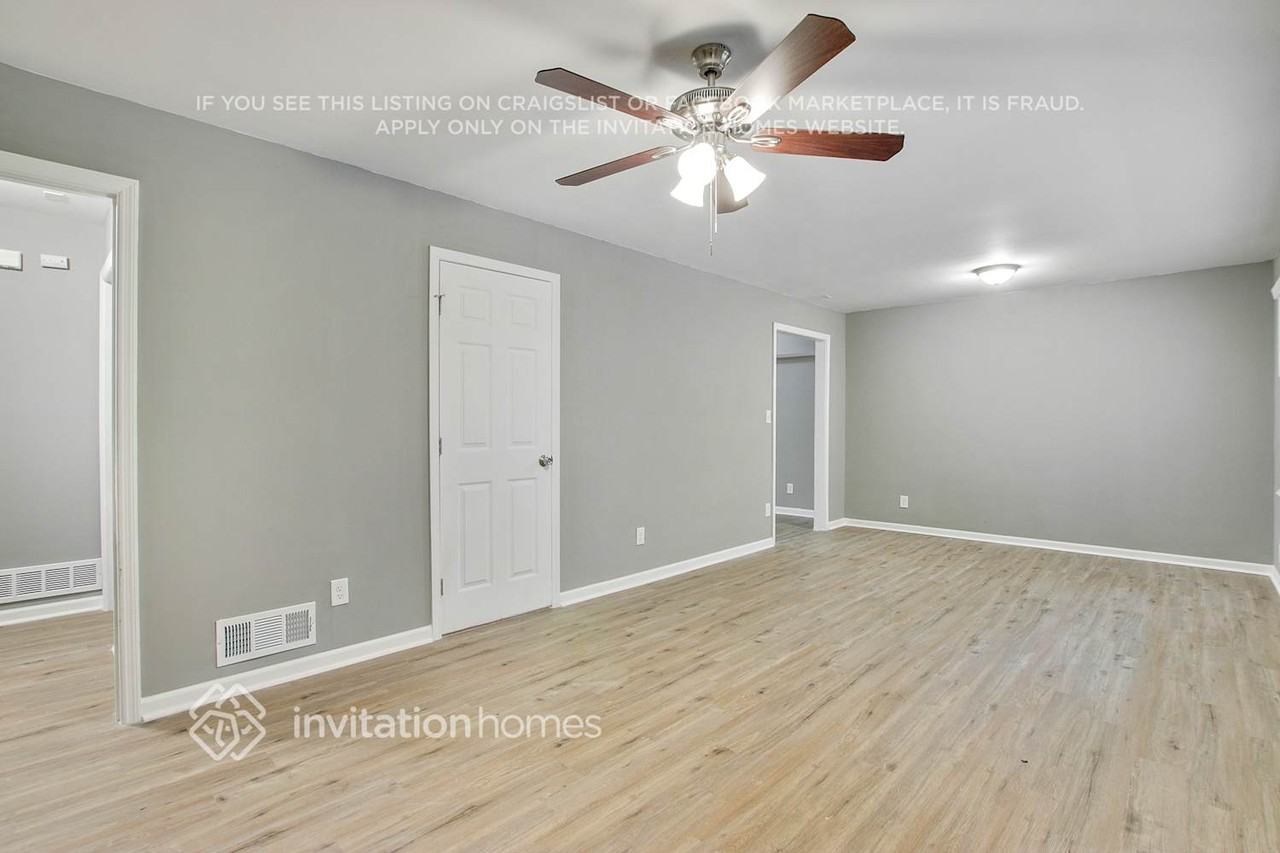 6352 N Sweetwater Rd - Photo 4 of 26