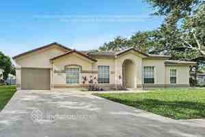 featured image of 10698 Sw 20th Ct