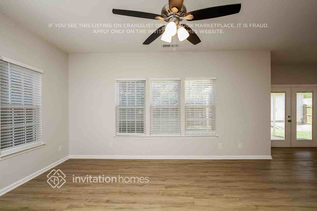 162 Grayland Rd - Photo 5 of 18